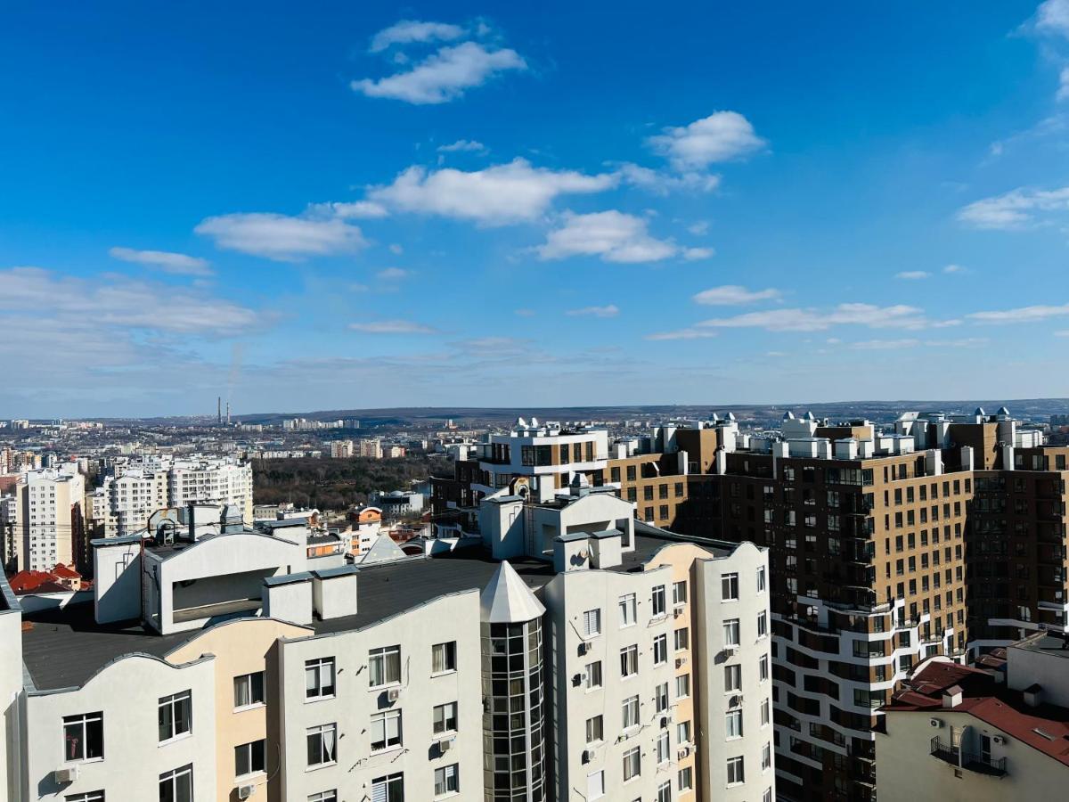 Comfortable Apartment With A Panoramic View Chisinau Eksteriør bilde